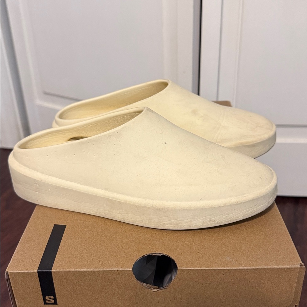 Fear of God slip on